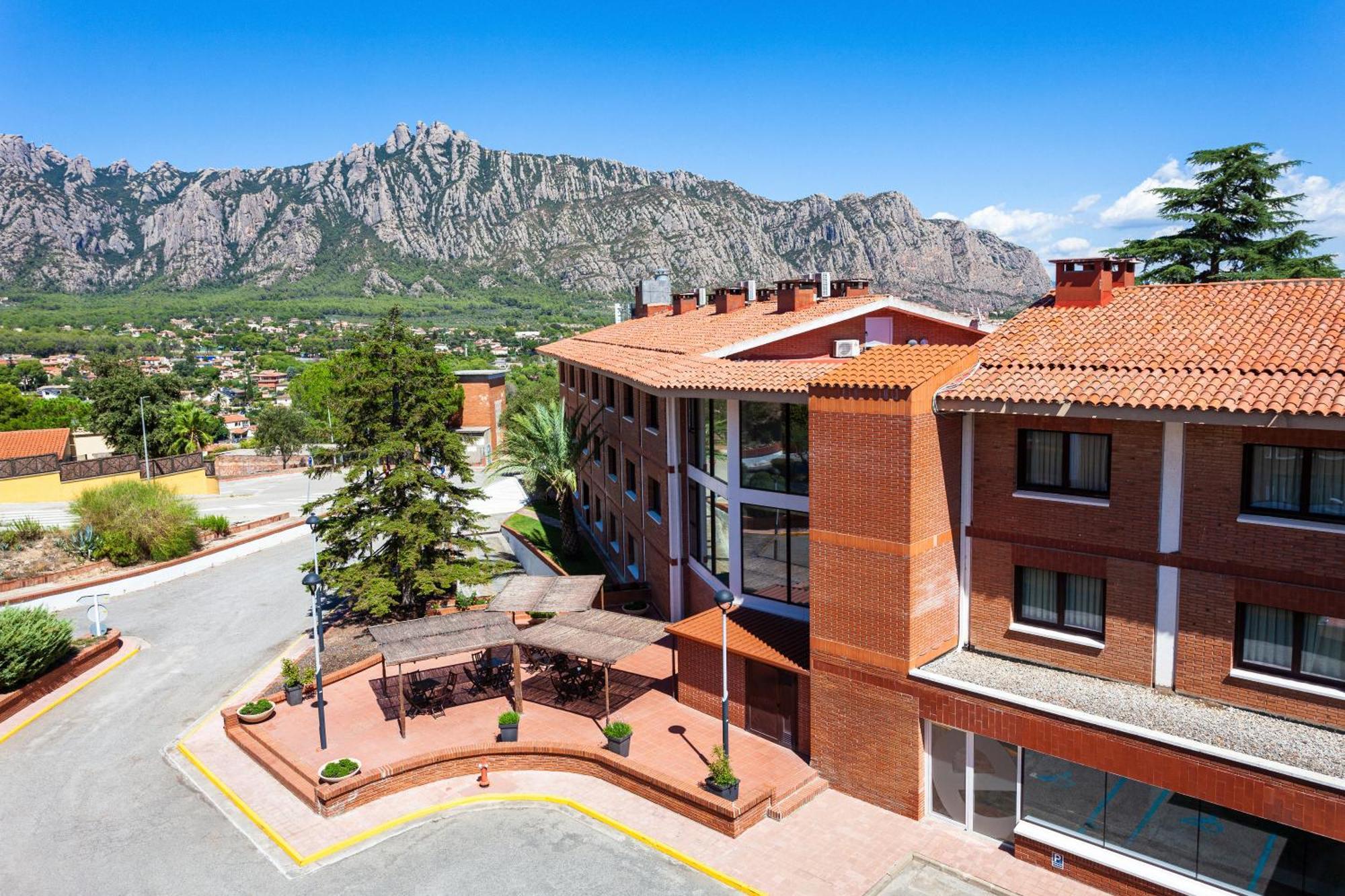 Checkin Montserrat Collbató Dış mekan fotoğraf